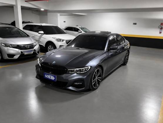BMW 320i 2.0 16V TURBO FLEX M SPORT AUTOMÁTICO BMW 320i 2.0 16V TURBO FLEX M SPORT AUTOMÁTICO